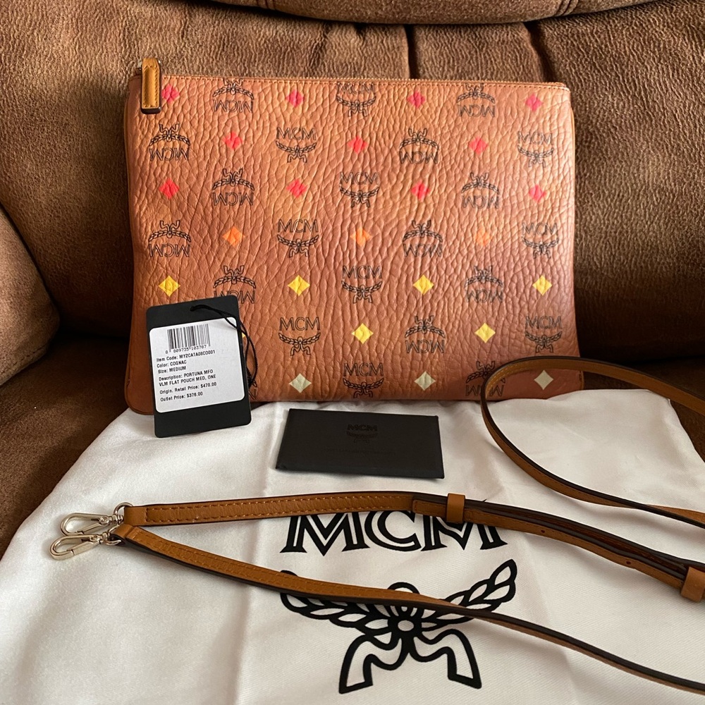 Medium Logo Crossbody pouch